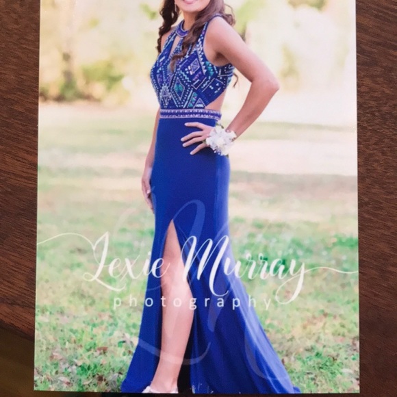 Cassandra Stone by Mac Duggal prom dress - Picture 3 of 7